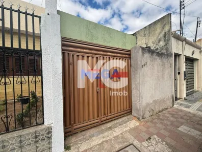 Casa com 2 Quartos à venda, 12m² no Centro, Juazeiro do Norte