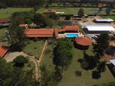 Fazenda/Sítio com 7 Quartos à venda, 1500m² no Centro, Botucatu