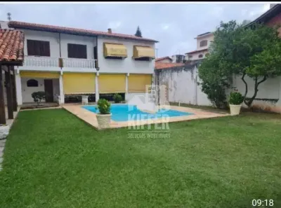 Casa com 3 Quartos à venda, 323m² no Piratininga, Niterói