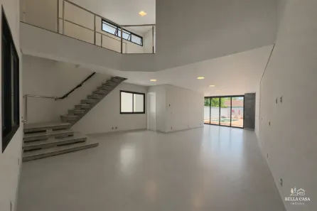 Casa com 3 Quartos à venda, 180m² no América, Joinville