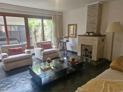 Casa com 3 Quartos à venda, 199m² no Chácara Monte Alegre, São Paulo