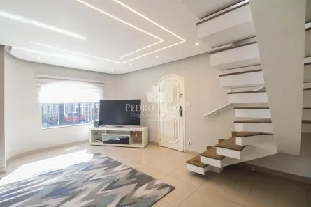 Sobrado com 4 Quartos à venda, 220m² no Vila Carrão, São Paulo