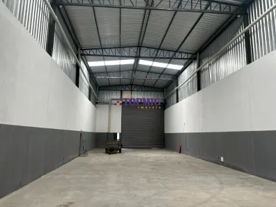 Galpão/Depósito/Armazém para alugar, 350m² no Betim Industrial, Betim