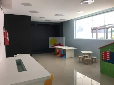 Apartamento com 3 Quartos para alugar, 137m² no Anita Garibaldi, Joinville