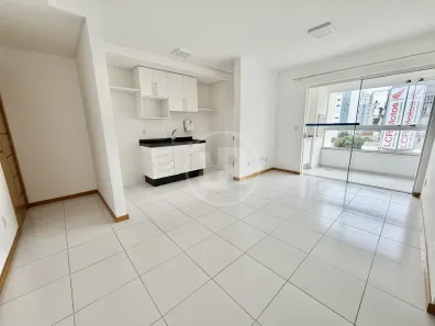 Apartamento com 2 Quartos para alugar, 67m² no Vila Nova, Blumenau
