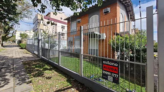 Casa de Condomínio com 3 Quartos para alugar, 125m² no Cristal, Porto Alegre