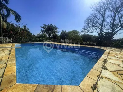 Fazenda/Sítio com 3 Quartos à venda, 548m² no Jardim dos Lagos, Itatiba