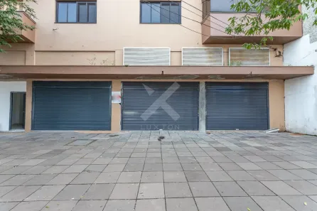 Ponto Comercial para venda ou aluguel, 530m² no Passo da Areia, Porto Alegre