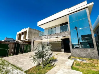Casa de Condomínio com 4 Quartos à venda, 240m² no Ogiva, Cabo Frio