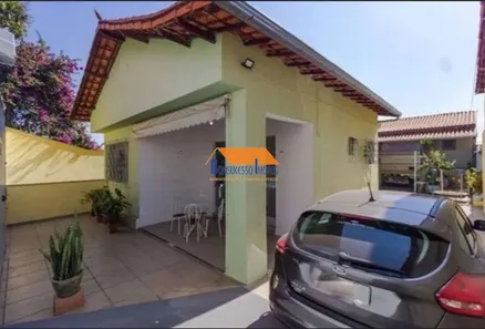 Casa com 3 Quartos à venda, 250m² no Santo André, Belo Horizonte