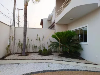 Casa com 3 Quartos à venda, 230m² no Parque Novo Mundo, Americana