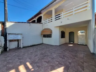 Casa com 3 Quartos para alugar, 220m² no Jardim Ismênia, São José dos Campos