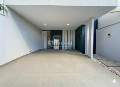 Casa com 3 Quartos à venda, 100m² no Jardim Santa Helena, Maringá