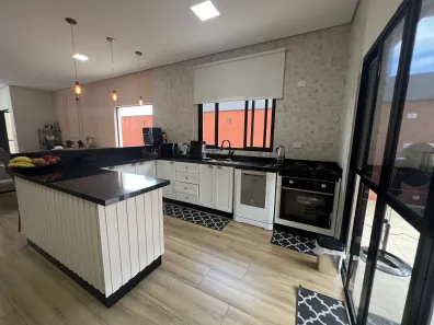 Casa de Condomínio com 3 Quartos à venda, 120m² no Villas do Jaguari, Santana de Parnaíba