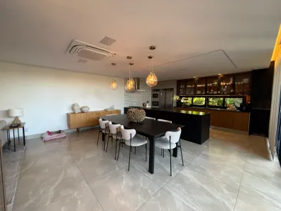 Sobrado com 3 Quartos à venda, 219m² no Polo Empresarial Goiás, Aparecida de Goiânia