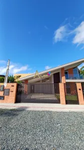 Casa com 3 Quartos à venda, 272m² no Armação, Penha