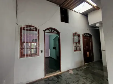 Casa com 3 Quartos à venda, 130m² no Vale das Orquídeas, Contagem