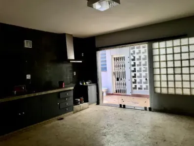 Casa com 4 Quartos à venda, 500m² no Vila Hortência, Sorocaba