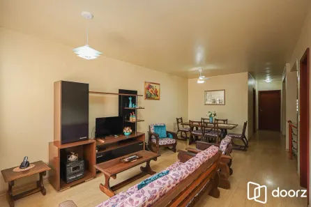 Casa com 2 Quartos à venda, 150m² no Cristo Redentor, Porto Alegre
