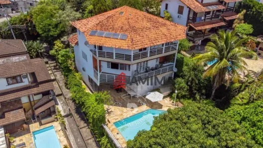 Casa de Condomínio com 4 Quartos à venda, 390m² no Badu, Niterói