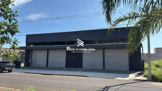 Galpão/Depósito/Armazém para alugar, 440m² no Novo Mundo, Uberlândia