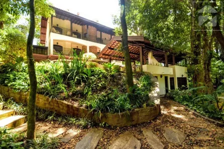 Casa com 4 Quartos para alugar, 773m² no Parque São Quirino, Campinas