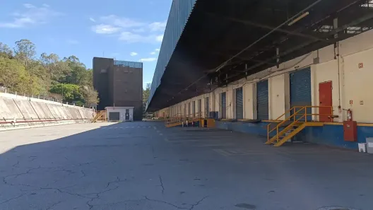 Galpão/Depósito/Armazém à venda, 67000m² no Industrial Anhangüera, Osasco