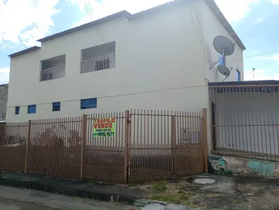 Prédio Residencial com 2 Quartos à venda, 150m² no Recanto das Emas, Brasília