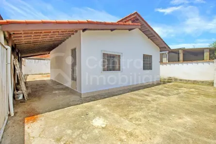 Casa com 2 Quartos à venda, 80m² no Jardim Brasil, Peruíbe
