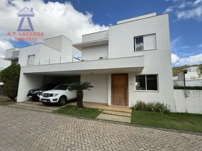 Casa de Condomínio com 4 Quartos à venda, 166m² no Ibituruna, Montes Claros