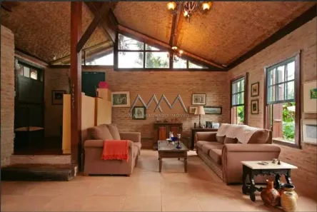Casa de Condomínio com 6 Quartos para alugar, 400m² no Vila do Ouro, Nova Lima