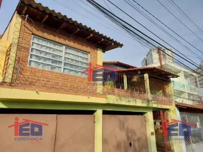 Sobrado com 2 Quartos à venda, 189m² no Vila Osasco, Osasco