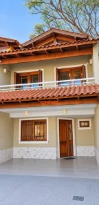 Casa com 3 Quartos para alugar, 195m² no Espírito Santo, Porto Alegre