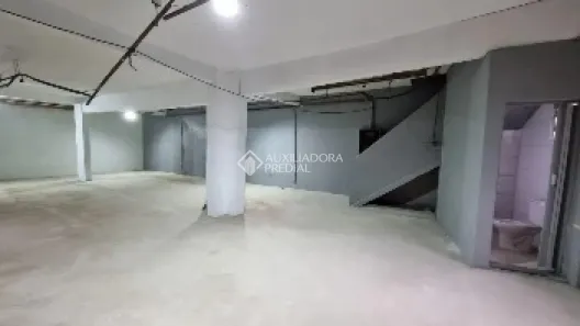 Sala Comercial para alugar, 200m² no Vila Camilópolis, Santo André