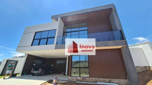 Casa de Condomínio com 4 Quartos à venda, 330m² no São Pedro, Juiz de Fora