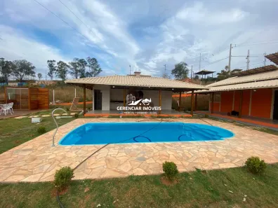 Fazenda/Sítio com 3 Quartos à venda, 1000m² no Centro, Itatiaiuçu
