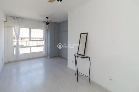 Apartamento com 1 Quarto para alugar, 27m² no Centro Histórico, Porto Alegre