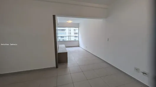 Apartamento com 2 Quartos para alugar, 82m² no Condomínio Royal Park, São José dos Campos