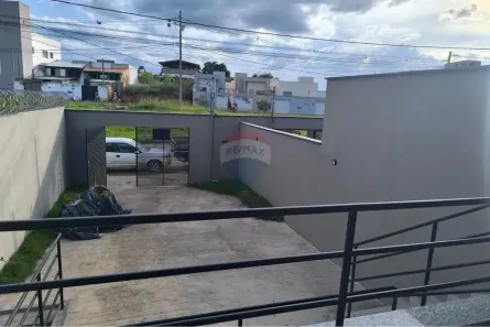 Casa com 2 Quartos à venda, 74m² no Portal das Acácias, Pedro Leopoldo