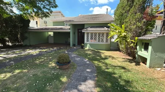 Casa com 3 Quartos para alugar, 268m² no Alphaville, Santana de Parnaíba