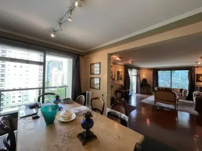 Apartamento com 4 Quartos para alugar, 220m² no Itaim Bibi, São Paulo