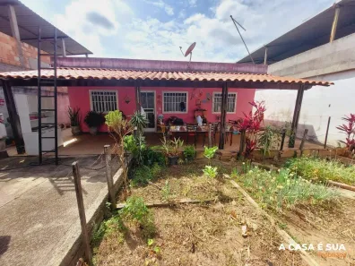 Casa com 3 Quartos à venda, 360m² no São Caetano, Betim