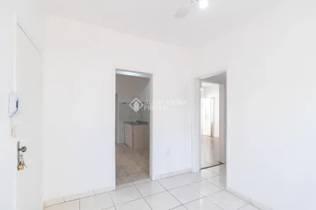 Apartamento com 2 Quartos para alugar, 51m² no Santana, Porto Alegre
