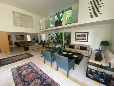 Sobrado com 5 Quartos à venda, 878m² no Jardim Guedala, São Paulo