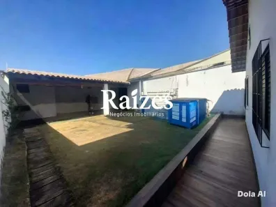 Casa com 2 Quartos à venda, 100m² no Pacaembu, Uberlândia