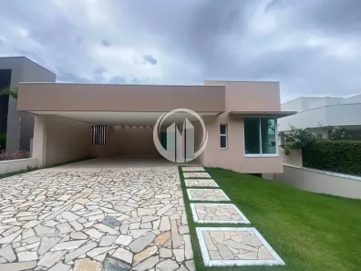 Casa de Condomínio com 3 Quartos à venda, 270m² no Santa Isabel, Louveira