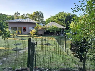 Fazenda/Sítio com 2 Quartos à venda, 90000m² no Centro, Casimiro de Abreu