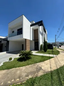 Casa de Condomínio com 3 Quartos à venda, 160m² no Cajuru do Sul, Sorocaba