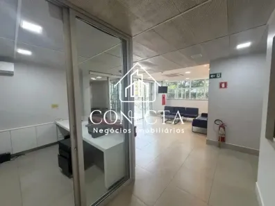 Ponto Comercial para alugar, 240m² no Granja Marileusa, Uberlândia