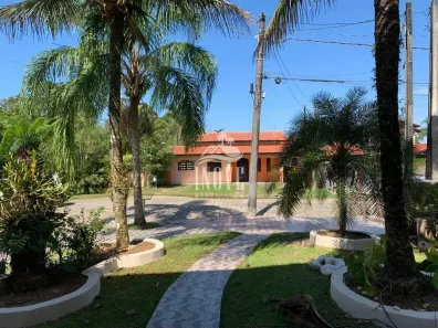 Sobrado com 4 Quartos à venda, 220m² no Morada da Praia, Bertioga